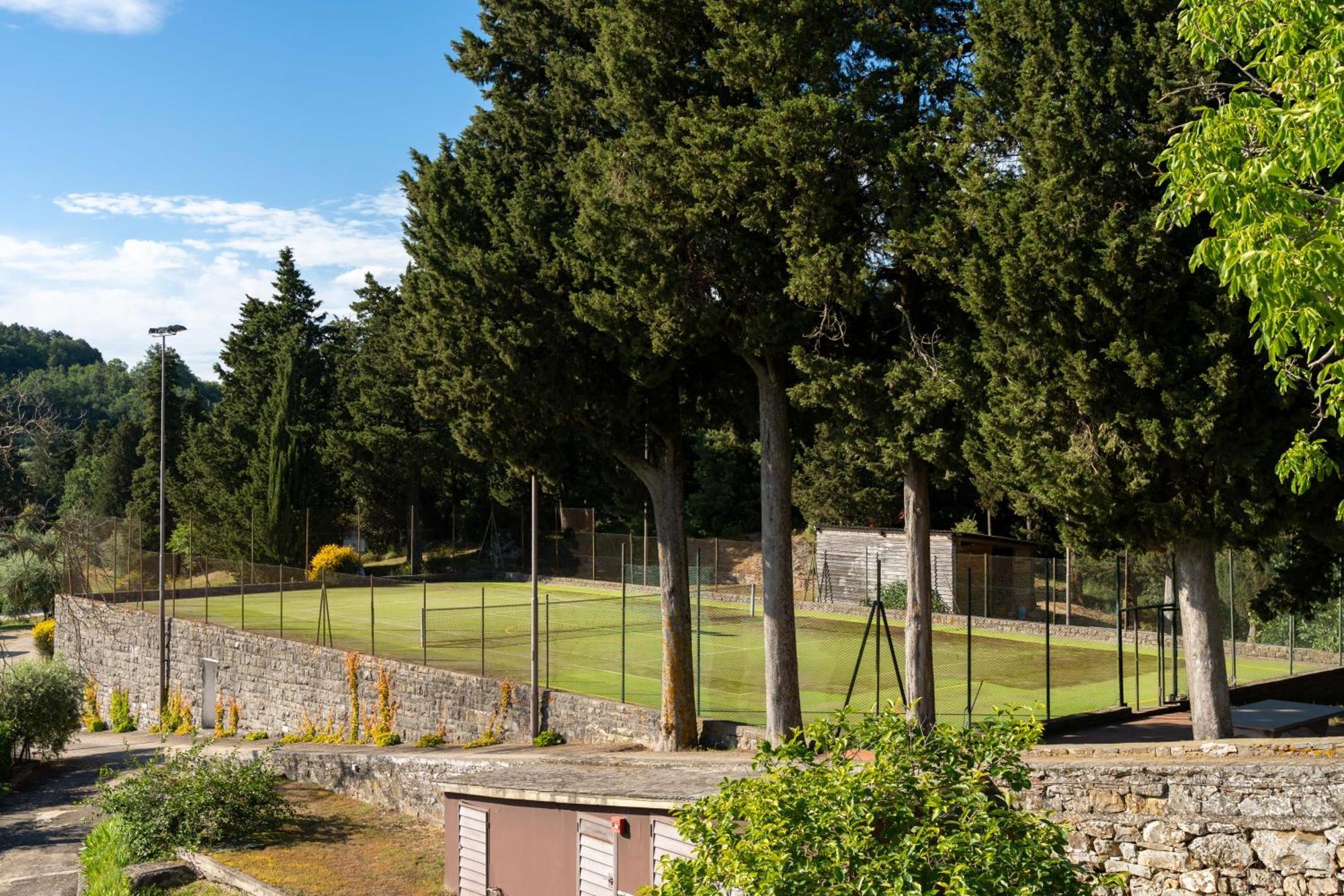 Podere Castellare Pelago ภายนอก รูปภาพ