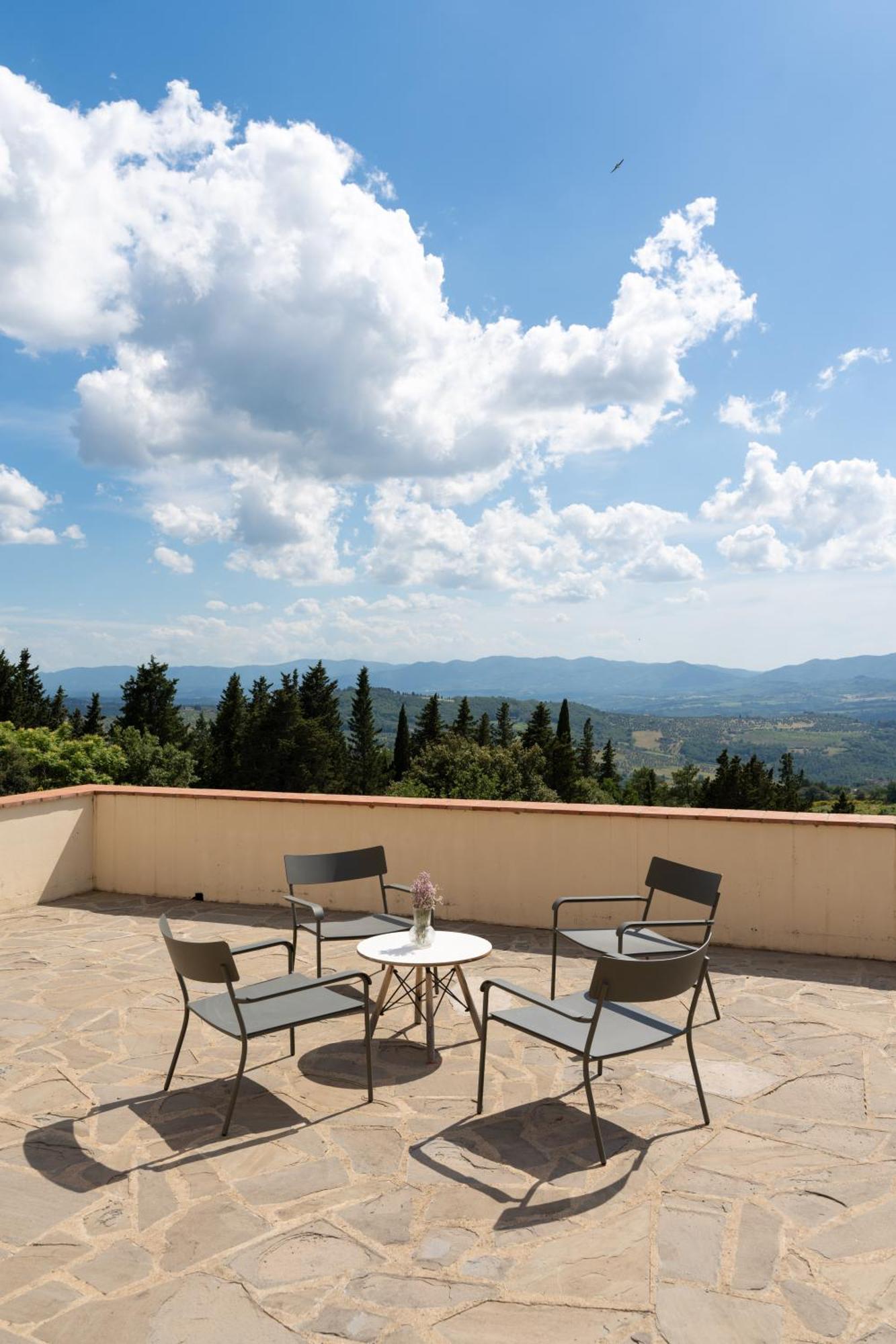 Podere Castellare Pelago ภายนอก รูปภาพ